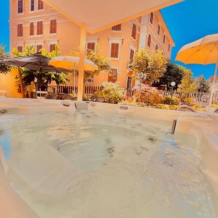 Hotel Belsito Wellness & Spa ฟีอุจจี ภายนอก รูปภาพ